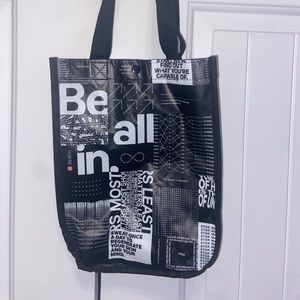 lululemon tote bag